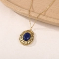 Vintage Halskette aus Titan mit gehämmerte Goldoptik und blauem Lapislazuli Anhänger - Lapislazuli Anhänger