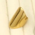 Anello esagerato in acciaio inox dorato con ampia superficie inclinata e finitura lucida - Anello aperto liscio largo - Oro