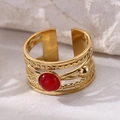 Mehrlagiger Edelstahlring in Gold mit rotem Stein und Perlenstruktur-Design - Rubinrot (A4647)