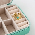 Anello dorato a strati con turchese a rombo in una scatola regalo, design regolabile - Stile Rombo Blu Lago