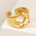 Anello regolabile in acciaio inossidabile dorato con trama lavica irregolare e ritagli cavi - Stile Cavo Irregolare (A4687)