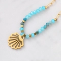 Boho schelphanger ketting met blauwe kralen en gouden paperclip ketting detail - Blauwe Kralen Schelp Hanger