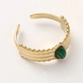 Bague ajustable dorée avec pierre malachite verte en goutte et bords texturés - Vert