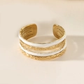 Anello minimalista a doppio strato in acciaio al titanio dorato con smalto bianco - Bianco