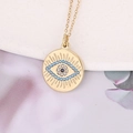 Goldene Evil Eye Halskette mit blauen Perlen und Kristallakzenten für Damen - Wimpern Teufelsauge - Seeblau