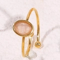 Bague ajustable dorée minimaliste avec pierre rose ovale à facettes et perle en or - Pierre Gemme Ovale Rose (A4965)