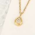 Elegante collana a goccia d'oro con sette diamanti pavé scintillanti su catena fine - Forma a Goccia (A4565)