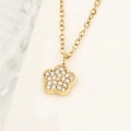 Elegante collana dorata con ciondolo a fiore a cinque petali e pavé di zirconi - Forma a Fiore (A4568)