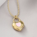 Collar de candado de corazón dorado con esmalte rosa y grabado I Love U en cadena - Rosa