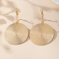 Vintage golden circular drop earrings with spiral texture and lever-back closure - Gold