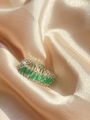 Anello eternity in argento con pietre verde smeraldo taglio baguette e castone a griffe - US 7 / Zirconia Verde Fascia Argento