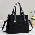 Minimalistische schwarze gewebte Shopper-Tasche mit Ledergriffen und goldener Hardware - L28 B11 H22 / Schwarz