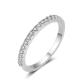 Anello eternity regolabile in argento con pavé scintillante di zirconi AAA cubici - US 6 / Anello Mezza Eternità (FSRP2114A-6) / Zirconia Bianca Placcato Platino