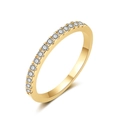 Bracciale regolabile minimalista dorato con intarsio di scintillanti zirconi cubici AAA - US 7 / Anello Mezza Eternità (FSRP2114C-7) / Zirconia Bianca Placcato Oro 18K