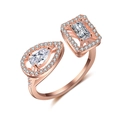 Bague ouverte or rose géométrique avec zircones goutte et rectangulaire - Style Ouvert Asymétrique Poire Rectangulaire (2010) / Plaqué Or Rose (2010)