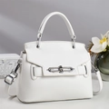 Sac à main élégant en cuir litchi blanc avec chaîne argentée et bandoulière réglable - Blanc