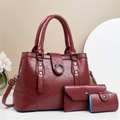 Set tre pezzi di borse vintage bordeaux testurizzate con borsa principale e pochette - Borgogna