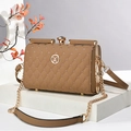Borsa da sera trapuntata kaki con chiusura in cristallo e cornice dorata su base bianca - Khaki Ricamato Trapuntato