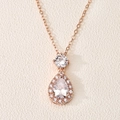 Elegante roségouden ketting met waterdruppel hanger en sprankelende zirkonia - Hanger Ketting (NP1020) / Roségoud