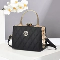 Black quilted evening bag with gold ring handle and sparkling diamond clasp detail - 18*11*13 / Diamond Pattern Black