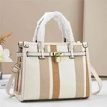 Elegante borsa a righe con cinturini in pelle e lucchetto dorato in un set raffinato - Bianco Sporco