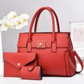 Detailliertes Set aus drei roten Taschen mit Litschi-Muster und elegantem goldfarbenem Schloss - Rot