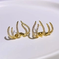 Elegante vergoldete Fünf-Klauen-Ohrstecker mit funkelnden Cubic Zirkonia Steinen besetzt - Ohrclips / Gold