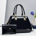 Juego de bolsos de charol negro con adorno de concha dorada y bolso de mano tipo sobre - Negro