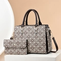 Ensemble deux pièces avec sac cabas à monogramme et portefeuille en similicuir marron - Caramel