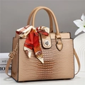 Khaki große Handtasche mit Krokodilmuster und Seidenschal-Dekoration für Damen - 27x14x22cm / Khaki