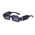 Lunettes de soleil carrées pour hommes avec branches larges et rivets argentés - C2 Noir Transparent Argent Dégradé Gris