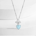 Elegante silberne Herz-Anhänger-Halskette mit hellblauem Edelstein und Zirkonia - Karotten-Herz Blauer Stil (NP5110) / Blau
