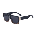 Lunettes de soleil carrées oversize avec épissure noir et écaille et accents dorés - Noir Mat Écaille de Tortue Marron Or Gris (C6)