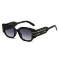 Gafas de sol cuadradas oversize de moda con montura negra brillante y lentes degradadas - Régulier / Marco Negro Gris Degradado