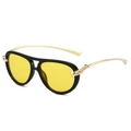 Lunettes aviateur rétro avec monture noire, verres jaunes et détails de nœuds dorés - Standard / Standard (incl. 13 % TVA) monture noire verres jaunes