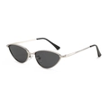 Lunettes de soleil œil-de-chat en métal argenté avec verres gris foncé décorés - Monture Argentée Verres Gris Noir