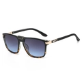 Square sunglasses with tortoiseshell frame, gradient lenses and golden metal accents - Regular / Black Leopard Frame Green Yellow Lens