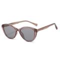 Occhiali da sole cat-eye con montatura rosso tè traslucida e lenti grigie anti-UV - Regolare / Montatura Rosa Lente Grigio Chiaro