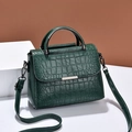Deep green retro shoulder bag with faux crocodile texture and metallic round handle - Green