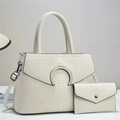 Ensemble de sacs à main beige motif serpent avec boucle métal et bandoulière amovible - Blanc Cassé