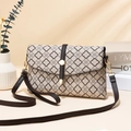 Sac bandoulière beige à motif pierre avec bordures marron et sangle réglable - Gris Beige (Fleur à Quatre Feuilles)