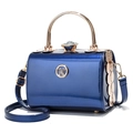 Borsa da sera in vernice blu reale con manico tondo dorato e chiusura in cristallo - Blu