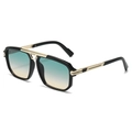 Lunettes de soleil aviateur carrées avec monture noire double pont et verres dégradés - Monture Noire Verres Thé Vert