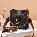 Secchiello classico marrone monogram con catena dorata e tracolla larga regolabile - Nero Stampato
