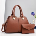 Sac à main en cuir marron avec pochette assortie et détails métalliques dorés pour femme - 29x13x21cm (Ensemble de Deux) / Jaune Terre