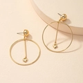Minimalistische Goldene Creolen mit geometrischen Stäben und herzförmigen Anhängern - Gold