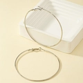 Orecchini a cerchio geometrici in argento minimalisti con design sottile ed elegante - 7cm / Argento