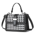Classic houndstooth patterned crossbody bag with black leather trim and metal clasp - L20xH15xW9cm / Black White Houndstooth Style (款式4)