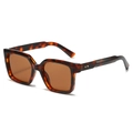 Classic tortoise shell square sunglasses with retro oversized frames and gold rivet details - Leopard Frame / Tea Lens
