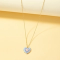 Collar con colgante de corazón multicapa dorado con esmalte rosa azul y violeta - Corazón Azul y Rosa